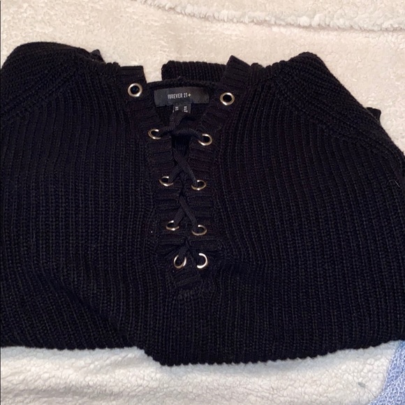 NWOT black sweater - Picture 3 of 3